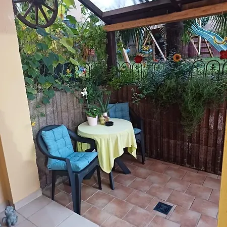 Апартаменты Neli Am Rhein Rheinbrohl