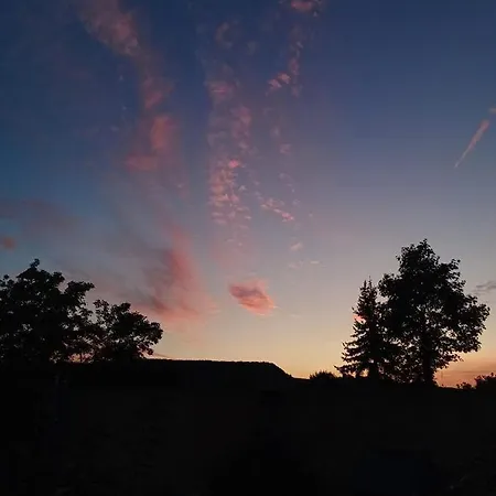 Neli Am Rhein * Rheinbrohl