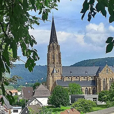 Neli Am Rhein * Rheinbrohl