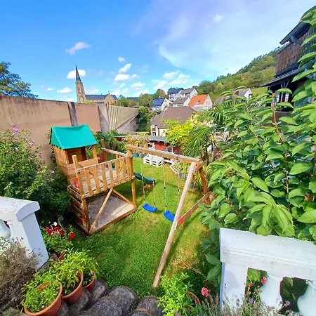 Neli Am Rhein Apartamento